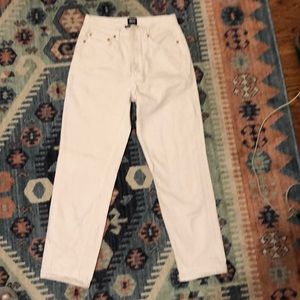 White straight high rise mom jean by BDG